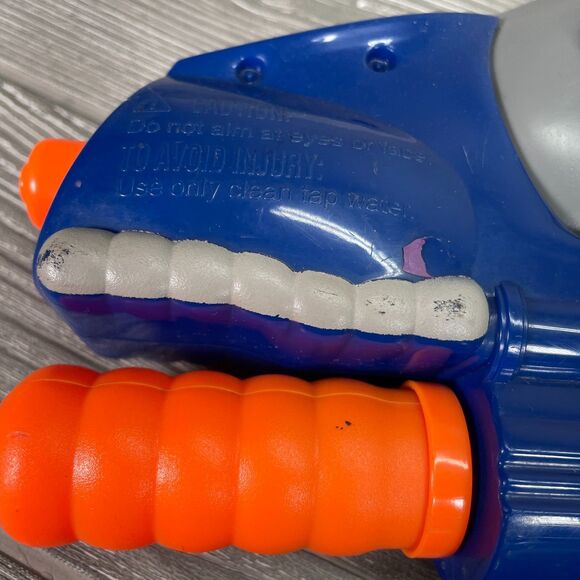 2001 Hasbro Larami Super Soaker Max D 3000 Blue Orange Water Gun Set of Two - Picture 8 of 11